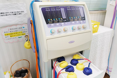 干渉波治療器